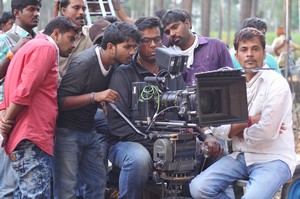Vaanavillu Movie Photos